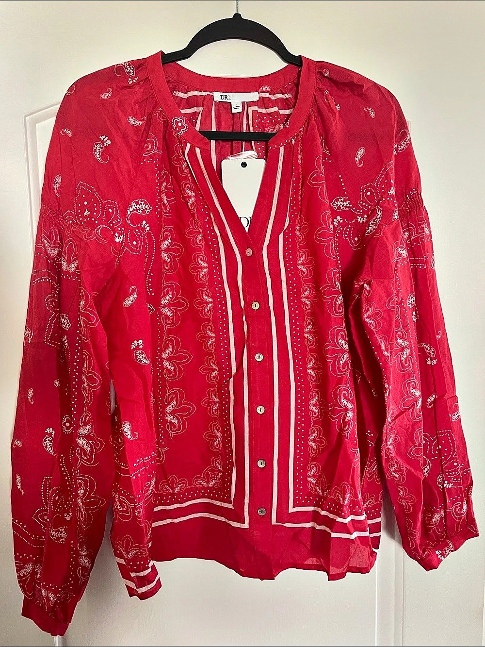 DR2 Paisley Button-Front Blouse in Red & White Size Large NWT